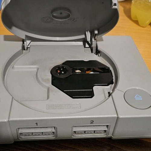 Sony Playstation 1 like new with one controller