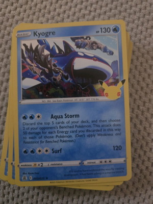 Kyogre Holo card new