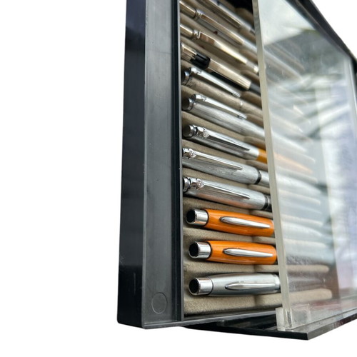 Universal aluminum pens and pencils like new, set of 12 pieces