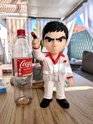 Tony Montana Scarface collectible figure new, 20cm