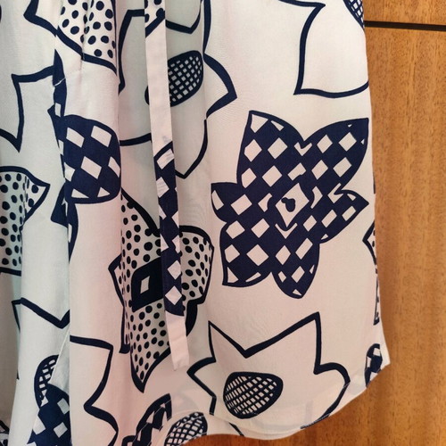 Vintage handmade silk shorts 80s, like new, white and blue