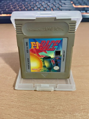 F1 Race cartridge for Nintendo Game Boy used with original case