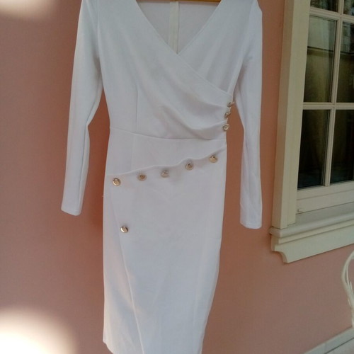 Women's dress new, size medium