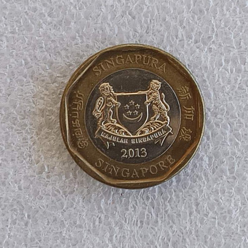 Singapore 1 Dollar Coin 2013 used, bimetallic