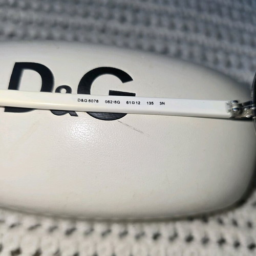 Dolce & Gabbana sunglasses like new, white
