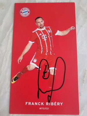 Frank Ribery authentic autograph on Bayern Munchen card like new