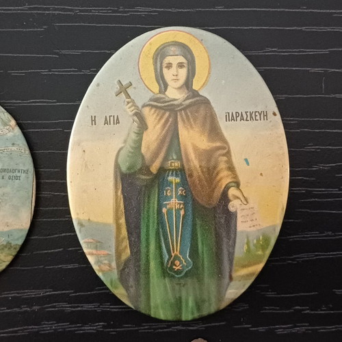 Vintage small religious icons and amulets, lot of 6
