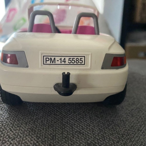 Playmobil car in like new condition