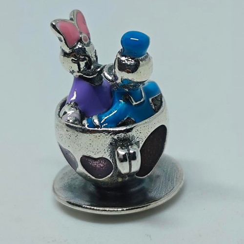 Disney Parks Silver Charm with Donald and Daisy in Tea Cup, like new