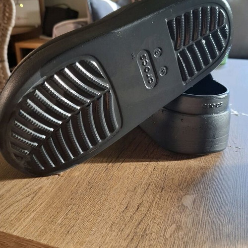 Crocs platform sandals like new, black, size 39