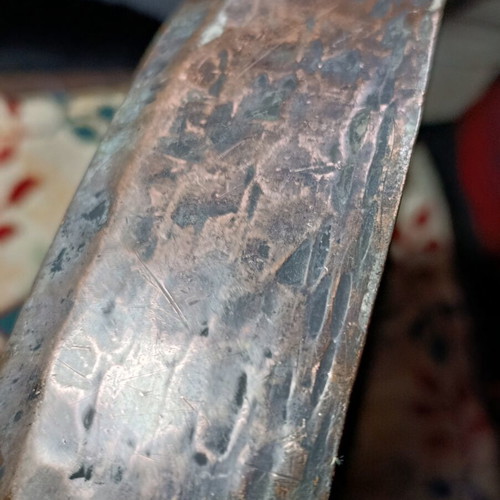 Copper hammered tray used, diameter 48cm, weight 2.2kg