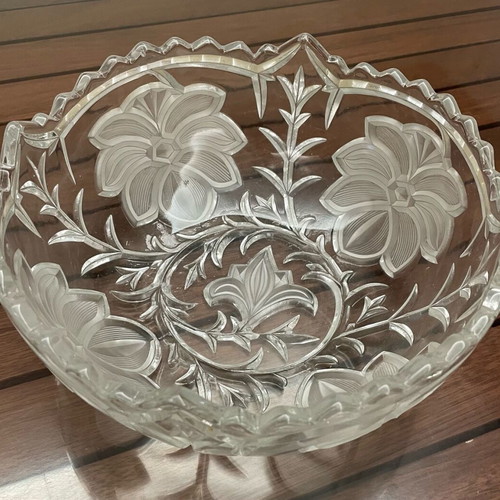 Glass bowl, glass platter and two glass bowls with embossed designs like new