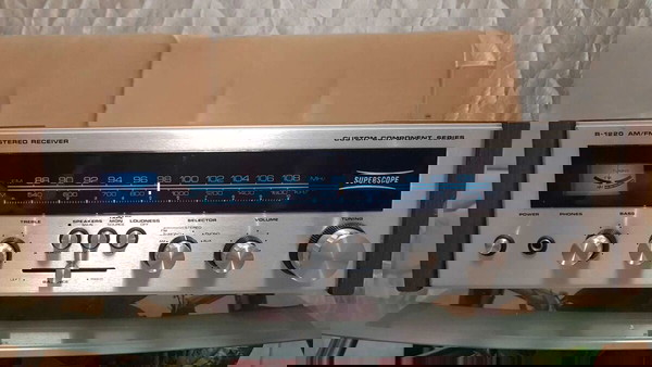 ΡΑΔΙΟΕΝΙΣΧΥΤΗΣ MARANTZ SUPERSCOPE R-1220 VINTAGE