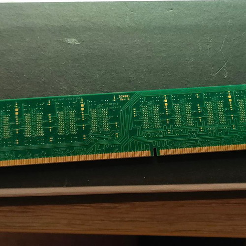 Patriot 2GB DDR3 RAM 1333MHz PC3-10600 CL9 like new