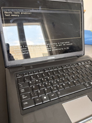 Toshiba Satellite A300 laptop used, 4GB RAM, no charger or HDD