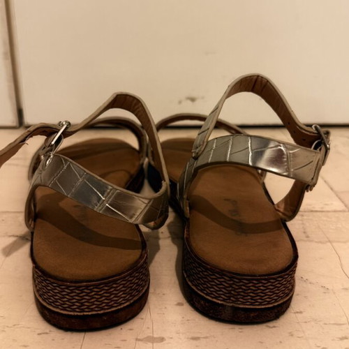 Sandals like new, size 38, brown and silver platform style