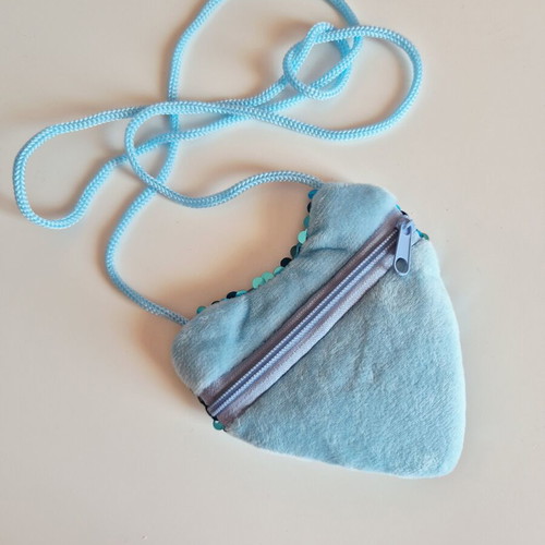 Children's wallet with blue sequins, unused