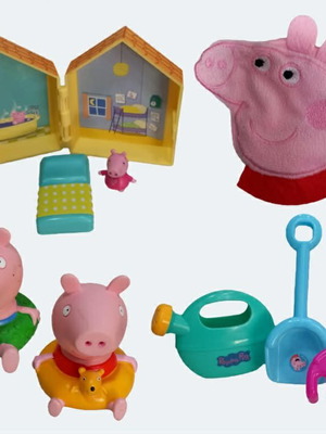 Peppa Pig mini toy set like new
