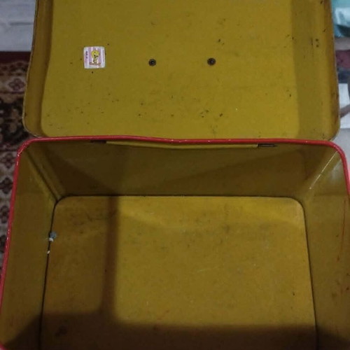 Disney Mickey Mouse red tin box vintage 70s by Melody Taiwan