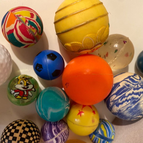 Toy balls used, pack of 21, various types
