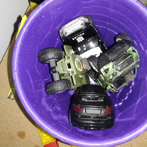 Sand bucket used with shovel, rake and 4 toy cars