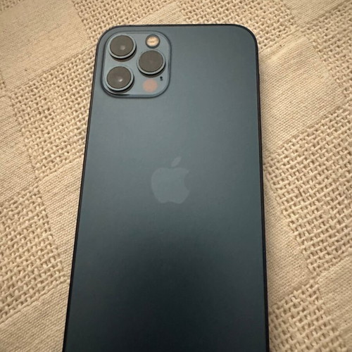 iPhone 12 Pro 128GB, like new, with box and case