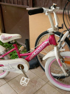 Children's bicycle used