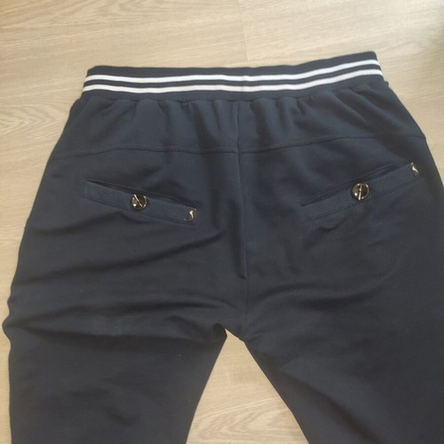 Redix sporty 3/4 joggers dark navy blue men's shorts like new, sizes M,L,XL