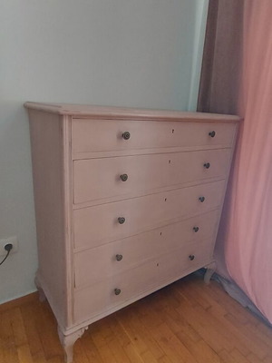 Louis XV vintage wooden dresser, refurbished, dusty pink