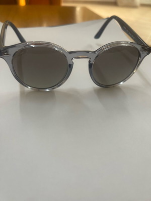 Ray Ban kids sunglasses like new, gray