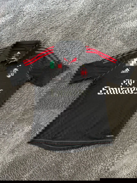 Milan 3η εμφάνιση μπουτίκ 2012/13