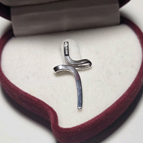White gold 14K cross with small stones, like new