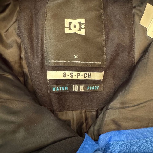 DC kids ski snowboard set like new for 8 years old