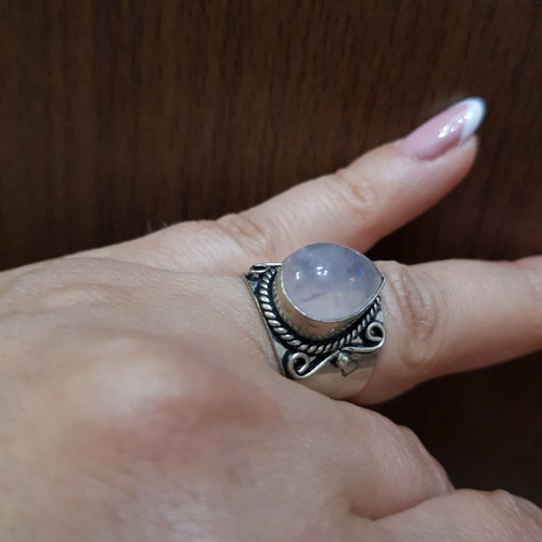 Handmade ring with precious stones new