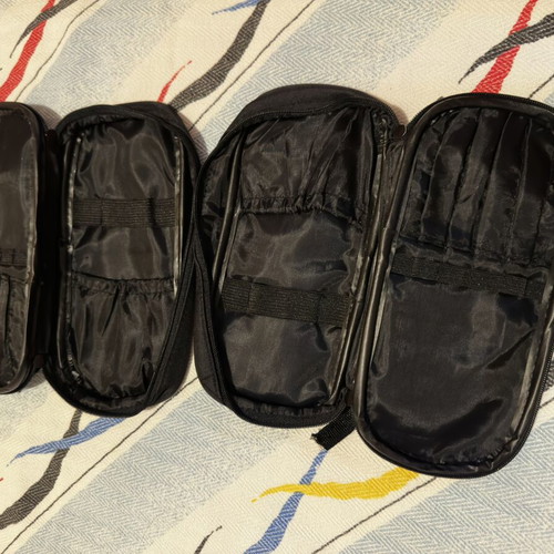 Max Factor toiletry bags like new, set of 2