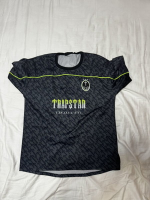 Trapstar jersey, black, size M