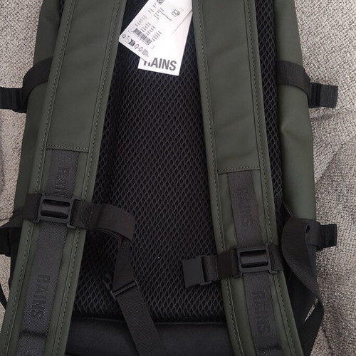 Rains Trail Cargo Backpack waterproof 14lt green, new with tags