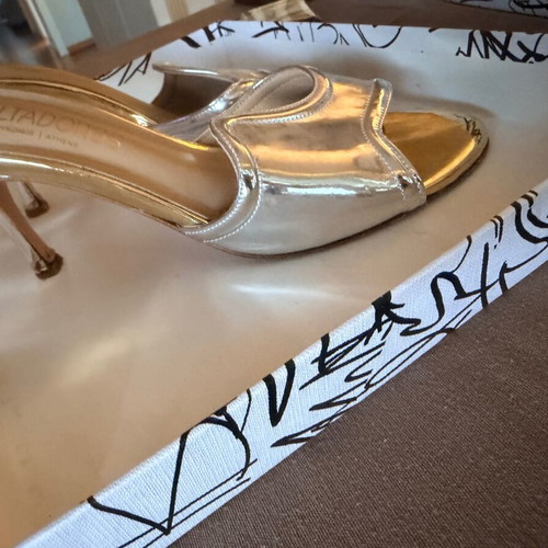 Valtadoros silver platform sandals like new, size 38