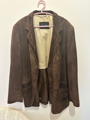 Castor brown jacket like new, size L