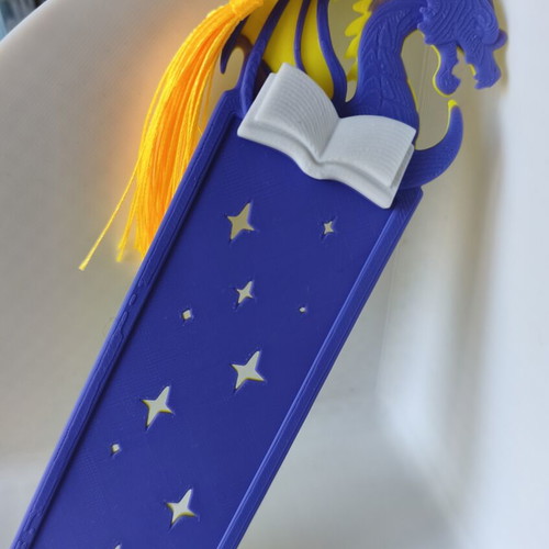Bookworms bookmark new, 3D recycled plastic with decorative tassel