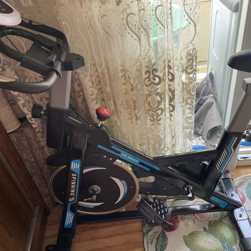 VSL Sports AeroRide 300 stationary bike spinning magnetic with wheels like new
