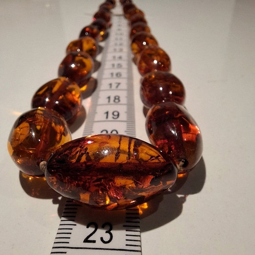 Necklace of solid natural Baltic amber, 23 beads, length 46 cm
