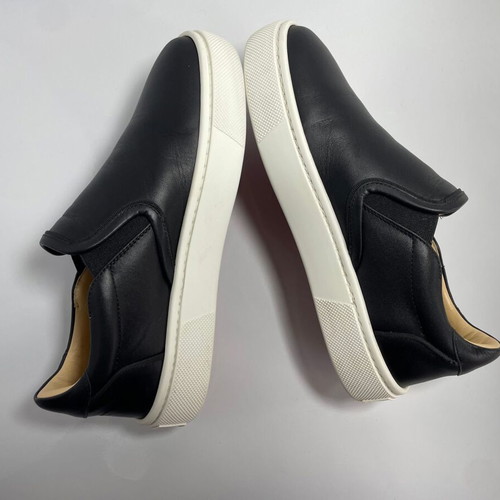 Christian Louboutin slip on sneakers 37.5 like new, black