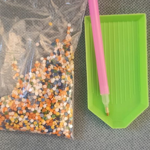 Diamond painting tool set like new with colorful rhinestones