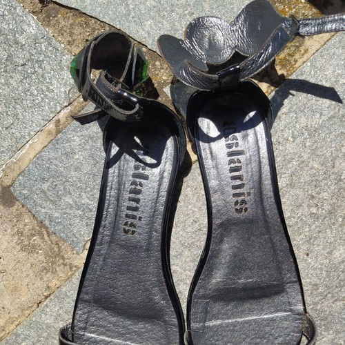 Aslanis sandals like new, size 38, low heel