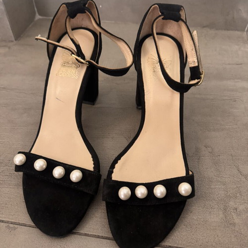 Suede black Ancient Goddess sandals with pearls and block heel size 39, new
