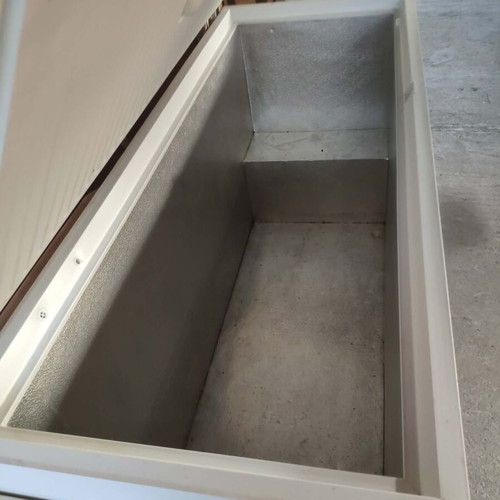 Electrolux EC5231AOW horizontal freezer 495L used, SpacePlus LowFrost