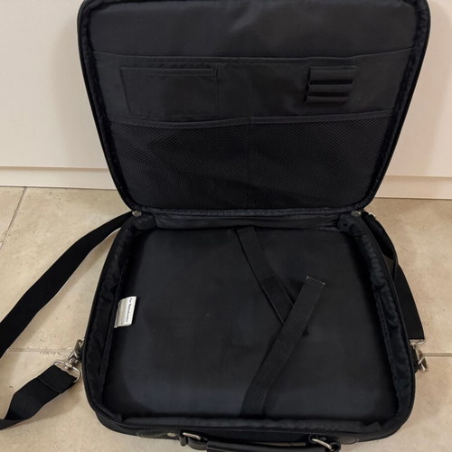 Laptop bag BASE XX like new, black with multiple compartments