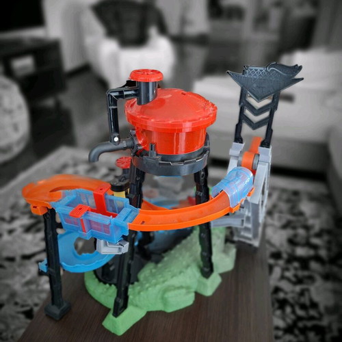 Hot Wheels Gator Car Wash track like new