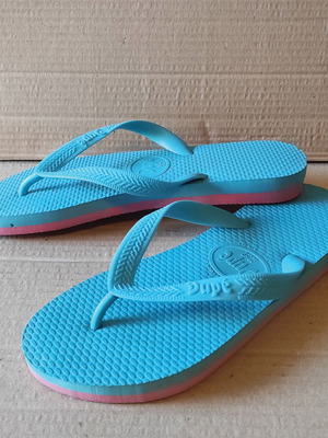 Σαγιονάρες Dupe καινούργιες unisex μέγεθος 41/2 γαλάζιο με φούξια πάτο